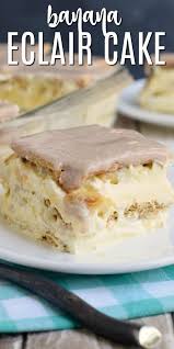 Layers Of Cinnamon Graham Crackers Vanilla Pudding And Fresh Banana Make This No Bake Banana Eclair Cake A Huge Eclair Cake Recipes Eclair Cake Banana Recipes