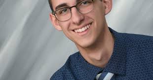 Gratitude drives North Smithfield students Dalby and Lane to the top