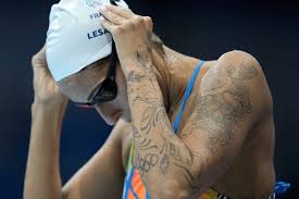 He was the gold medalist in the 100m butterfly at the 2016 olympics, achieving singapor. Myq4nqtuyo7rlm
