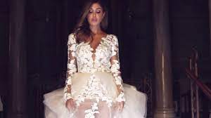 La linea cerimonia pal zileri offre un'ampia proposta di look per vestire il. Abiti Da Sposa Vanitas 2019 Off 70