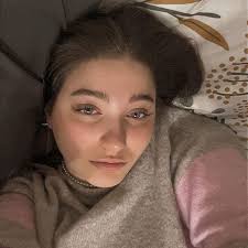 Julia Ouellette (@julia_ouellette__) • Instagram photos and videos