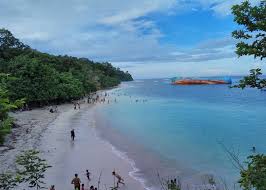 Kumpulan inspirasi mewarnai gambar pemandangan ini bisa menjadi contoh aktivitas menggambar ataupun mewarnai. Belum Diketahui Banyak Orang 5 Rekomendasi Pantai Dengan Pemandangan Indah Ala Susi Pudjiastuti Pikiran Rakyat Cirebon