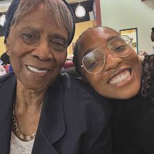 Iantha Richardson (@ianthasherii) • Foto dan video Instagram