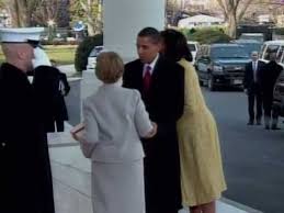 Obama, Bush Share Coffee at White House