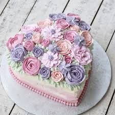 Heart Shape Chocolate Birthday Cake For Mom Heart Flower Buttercream Cake Birthday Cake For Mom Cake Mom Cake