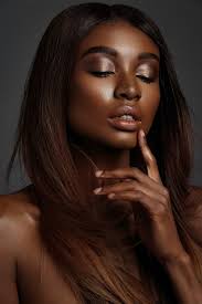 Beauty Shots in Black & White (Bisous Natasha)