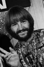 Men with beards: furry face or clean shaven?