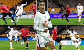 England u21 boss boothroyd has admitted jamal musiala has put himself in contention for next year's european championship. England U21s 5 0 Albania U21s Bayern Munich Youngster Jamal Musiala Steals The Show Daily Mail Online