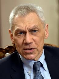 300 NAJMOĆNIJIH LJUDI U SRBIJI (3) Oni su prvi među najmoćnijima:  Pogledajte ko se nalazi na listi od 1. do 100. mesta!