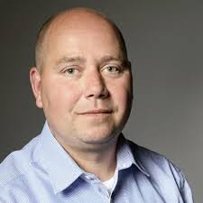 BESTUUR & COMMISSIES