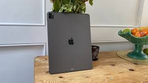 Next Gen Ipad Pro 12 9 With Mini Led Screen Might Be Delayed And That S A Good Thing Ipad Pro Ipad Pro 12 Ipad Pro 12 9