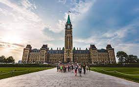 The population estimate was 18,063, as of 2019. Ottawa Canadian North