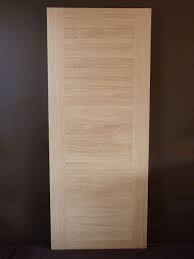 Porte Moderne Mod 26 Ame Pleine Placage Chene 1er Bis Deux Montants Et Lambris Horizontaux Placage Chene Menuiserie Interieure Porte Moderne