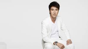 Actor, presentador de televisión, dj de radio y empresario de singapur. Dasmond Koh è®¸æŒ¯è£ Noontalk Media