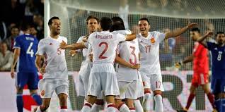 Check out our spain foot 2010 selection for the very best in unique or custom, handmade pieces from our shops. Coupe Du Monde De Football 2018 L Espagne Devoile Sa Liste Des 23 Sans Morata