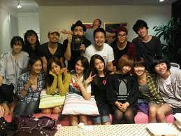 Kpop Idols Reading The Bible Siwon Choi Hyoyeon Yoona Sooyoung Tiffany Taecyeon Minzy Siwon Kim Soo Hyun Taecyeon