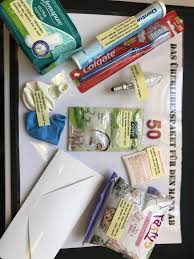 Das Uberlebens Paket Fur Den Mann Ab 50 Neujahrswunsche Geschenke Zum 50 Geschenk Mann 50