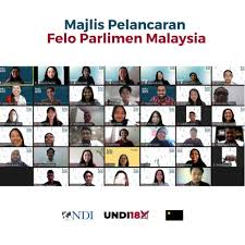 Dewan rakyat | hisham jawab isu hisap 'vape' dalam dewan ahli parlimen sembrong, datuk seri hishammuddin hussein memberitahu dewan bahawa beliau sudah. Dewan Rakyat In English The Chamber And Its Powers Are Established By Article 44 Of The Constitution Of Malaysia