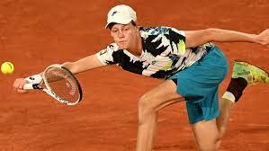 Jannik once said his passion for the sport made over skiing. Jannik Sinner S Racquet Tennisnerd Net What Racquet Does Sinner Use