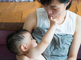 Mothers in the us initiate breastfeeding at birth. Breastfeeding May Help Keep Infants From Developing Eczema