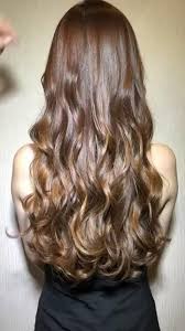 A Girl With A Flamboyant Personality Will Definitely Like This Very Fluffy Milk Tea Colored Perm In 2020 Front Hair Styles Long Hair Styles Permed Hairstyles