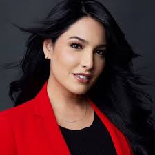 Alejandra Oraa (@alejandraoraa)