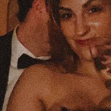 Lauren Eakes's Instagram, Twitter & Facebook