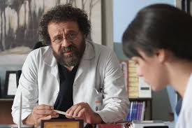 Dizinin son bölümünde vurulan adil hoca yapılan tüm müdahalelere rağmen kurtulamadı. Mucize Doktor Ar Twitter Adil Hoca Nin Tavsiyeleri Nazli Ve Ali Arasindaki Kopruleri Tek Tek Yikiyor Mucizedoktor Da Dun Aksam Yasananlar Burada Devami Icin Hemen Tikla Https T Co L7sou7cgt1 Https T Co Szgpbtmnnd