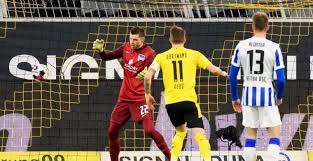 In an era when rock music is regularly declared dead, black veil brides music videos have been viewed over a half a billion times. Sporting Ondanks Rel Bezig Met Uniek Seizoen Bvb Op Cl Koers Everton Knoeit Voetbalprimeur Nl