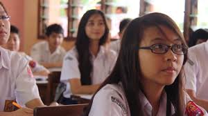 Inggris (sma don bosco 3). Xii Ips 2 Sma Fr Don Bosco Manado By Renaldo Renz