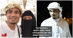 Nampak manis isteri kesayangan mak ini dengan fesyen pakaian yang menutup aurat. Cabaran Dakwah Mark Adam Pernah Dihasut Tinggalkan Islam
