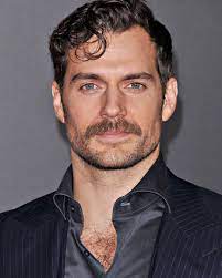 In fact, it's cavill's mustache that people just can't seem to get over. Pin By Jodavka On Meu Bem Querer Henry Cavill Henry Cavill Beard Henry Cavill Justice League