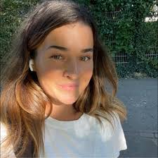 Kristyna Adira Smetana (@ksmetanova) • Facebook