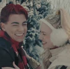 Crea Tu Ángel de Nieve Perfecto con Freya Skye