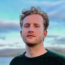 Taylor Majewski's Instagram, Twitter & Facebook