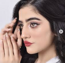 مودل بيسو pearl earrings makeup tutorial eyeliner earrings