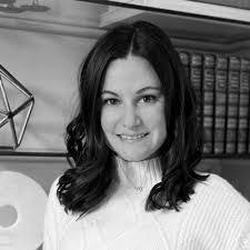 Angela Balla's Instagram, Twitter & Facebook