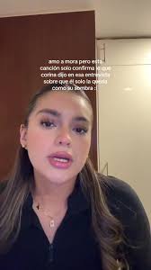 Entrevista de Corina Smith sobre su relación con Mora