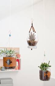 Falls sie auch die lust bekommen, ihren körper zu verzieren, können sie zwischen vielfältigen und schönen motiven. Diy Hanging Planter Leelah Loves Bloglovin