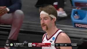 It's hard to be hotter than drew timme right now in college basketball. Pbs Twimg Com Media Exg97wrw8aqvwj7 Jpg