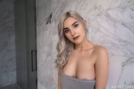 Eva Elfie's Selfie Charms - Irresistible