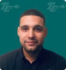 Eric Middaugh's Instagram, Twitter & Facebook