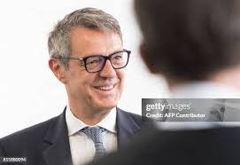 Thomas Arndt's Instagram, Twitter & Facebook