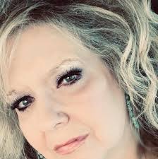 Frank Penczek's Instagram, Twitter & Facebook