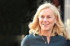 Evy silver jewels / ring get married box free photo on pixabay : 51 Ideeen Over Sigrid Kaag 1961 Afbeeldingen Haar Gezondheid Bill Gates