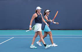 Dating.com is the finest dating website with over 10 million great members. Luisa Stefani E Vice Campea Em Miami E Alcanca O Melhor Ranking De Uma Brasileira No Tenis Tenis Ge