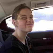 Liz Schaeffer (@lizzy_liz96)