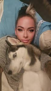 Mika loves her snuggles 🥰