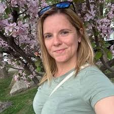 Felicia Wayne (@stephanieemi777)