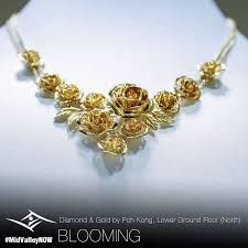 Like love and marriage, diamonds and gold are made for one another. Intricate Florals On This Gold Necklace Mid Valley Megamall Facebook